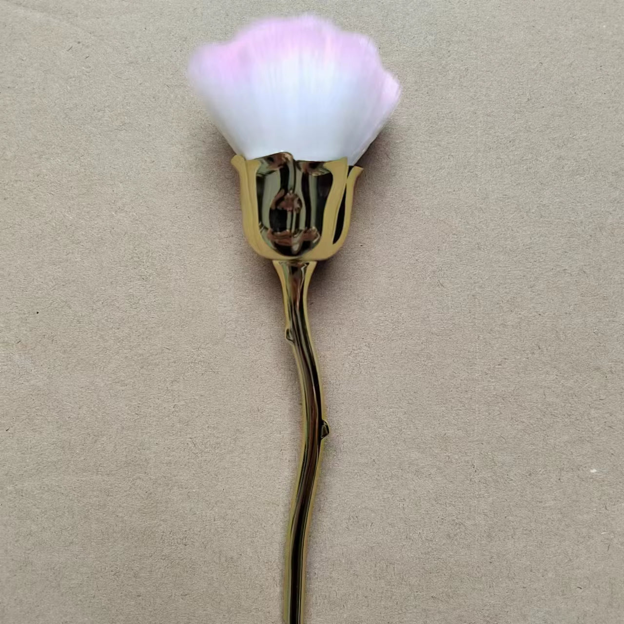 1Pc Black Rose Shaoed Loose Powder Makeup Brush Women Face Beauty Tools Nail Art Dusting Brush Foundation Grooming Makeup Tools